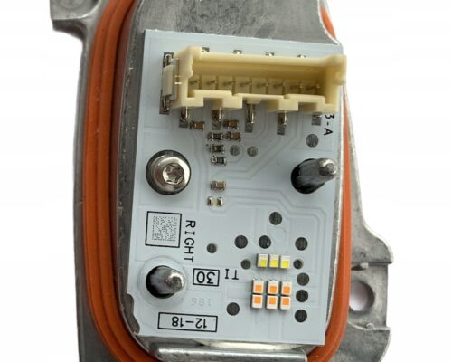 NOWY OE MODUŁ LED PRZETWORNICA JEŻ REFLEKTORÓW FULL LED AUDI A3 S3 E-TRON 8V0998474A