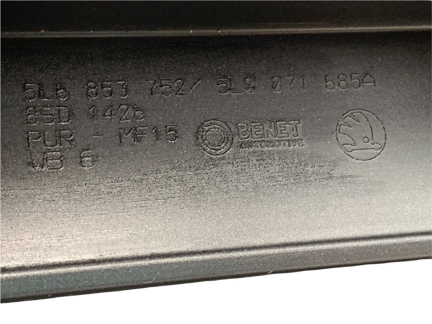 NEUE ORIGINAL SCHWELLERLEISTE RECHTS SKODA YETI 5L6 MONE CARLO 5L0071685A 5L6853752 NEUE ORIGINAL SCHWELLERLEISTE RECHTS SKODA YETI 5L6 MONE CARLO 5L0071685A 5L6853752 – Bild 5