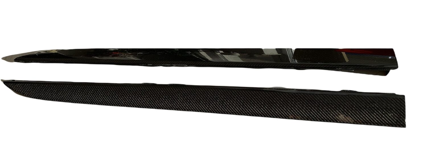 2X NOUVELLES LAMELLES DE PORTE D'ORIGINE CARBONE AUDI Q7 4M 2016-21 4M0853505E 4M0853506E 2X NOUVELLES LAMELLES DE PORTE D'ORIGINE CARBONE AUDI Q7 4M 2016-21 4M0853505E 4M0853506E – Image 4